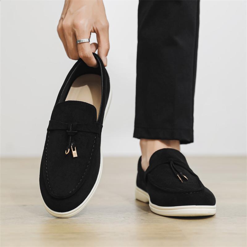 Mode Mode herenschoenen 2025 nieuwe hoogwaardige suède schoenen heren mocassins Lichtgewicht Ademend Beknopte casual schoenen sapato masculino