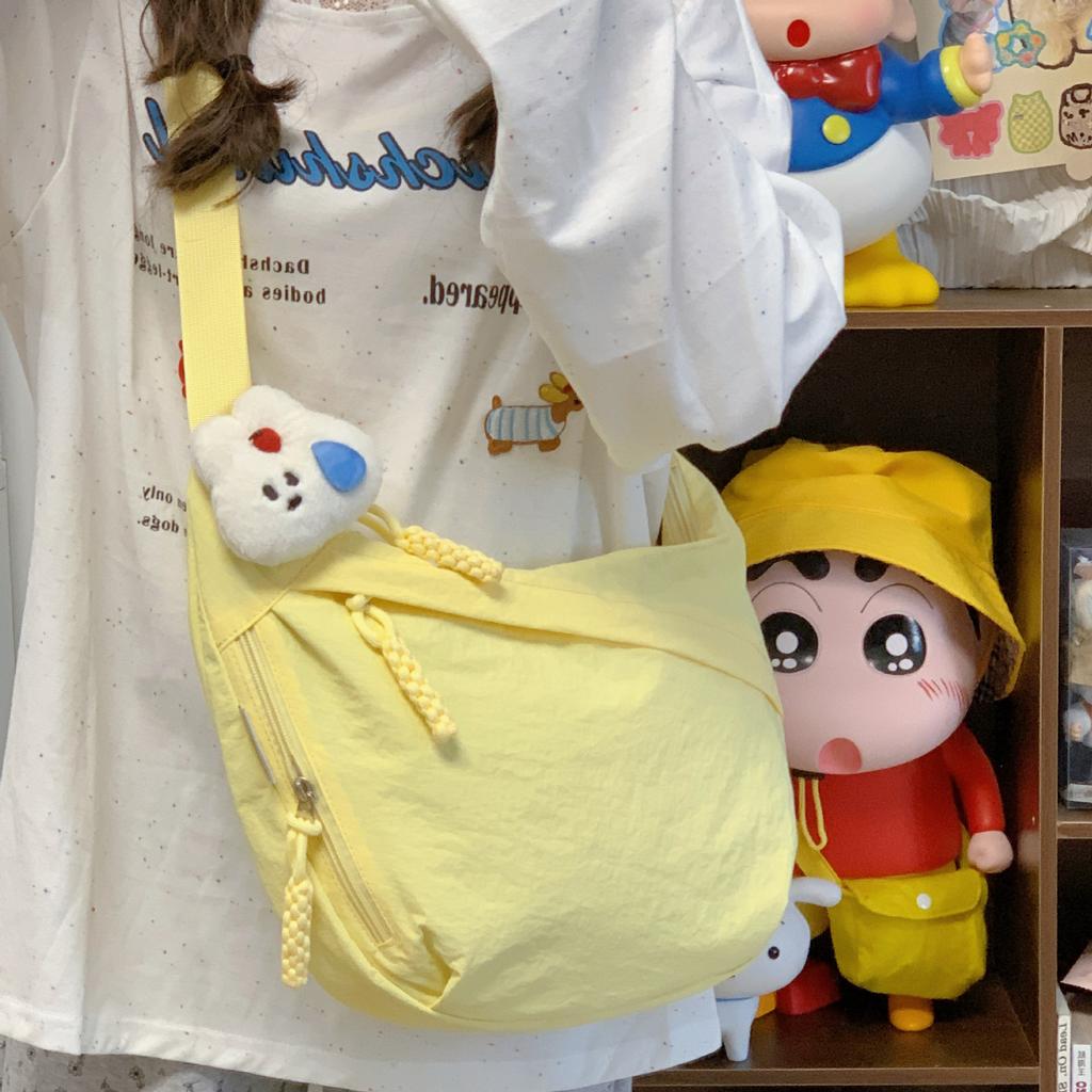 2025 nova bolsa de ombro estilo ins de nylon anti-respingos, bolsa mensageiro tipo dumpling, bolsa feminina para uso diário, trabalho, lazer