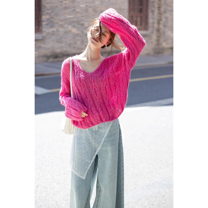 Relaxed Fit V-Neck Cable Knit Sweater