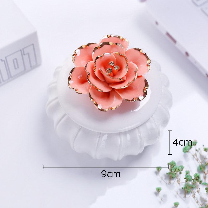 Gilded Flower Decorative Storage Tank Tea Canister Rose Flowers Ceramic Storage Jar and Lids Candy Pots Porcelain Candy Pots