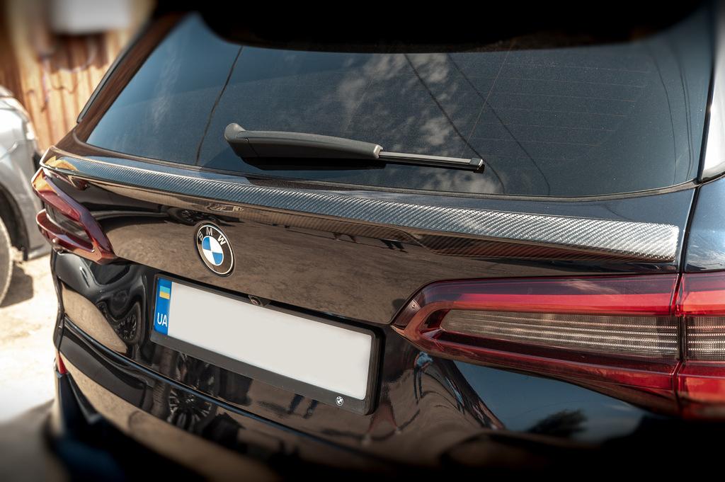 

Lower spoiler V1 (Natural carbon) for BMW X5 G05 2019-