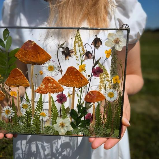 Wildblumenpilz Herbarium Hängende Dekoration Indoor Outdoor Garten Fenster Wandbehang Pilz gepresste Blume Kunst Ornament