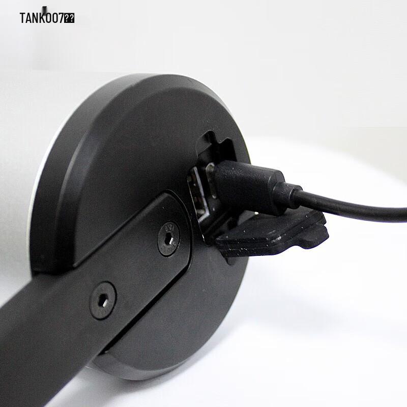 TANK007 TX52 V2.0 USB Rechargeable Handheld Searchlight