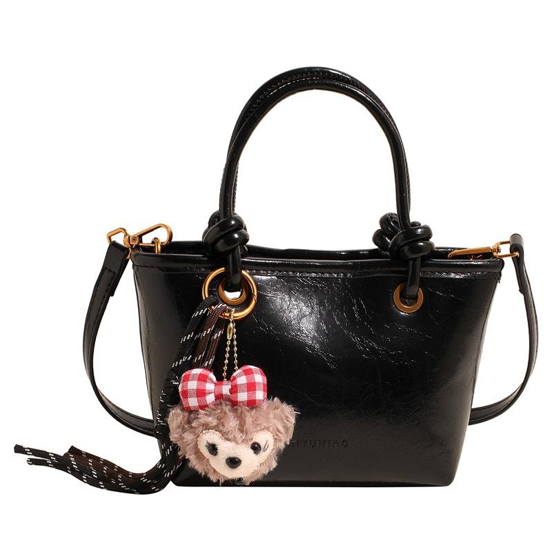 New Autumn and Winter Maillard Bag Women's Retro Versatile Hand Carry Shoulder Messenger Bag Bucket Bag