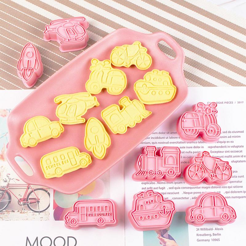 Travel Theme Cookie Cutter 8X Cartoon Cookie Embossing Dies Cake Decorating Tools Pastry Stamp For Homemade Snacks