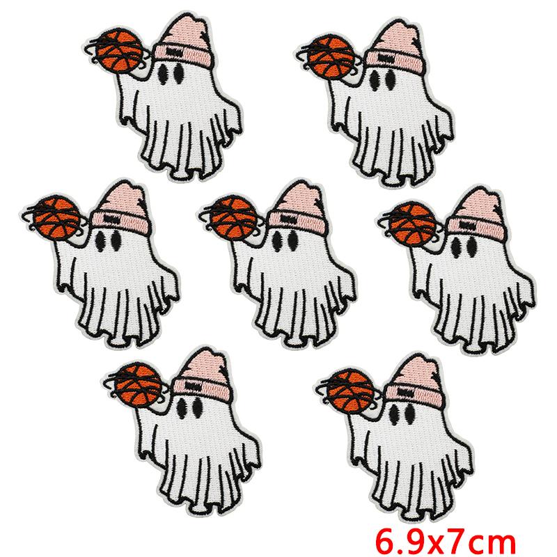 10pcs Wholesale Halloween Series Embroidered Patches For Clothes Jackets Diy Ghost Basketball Iron On Patches For Clothing 