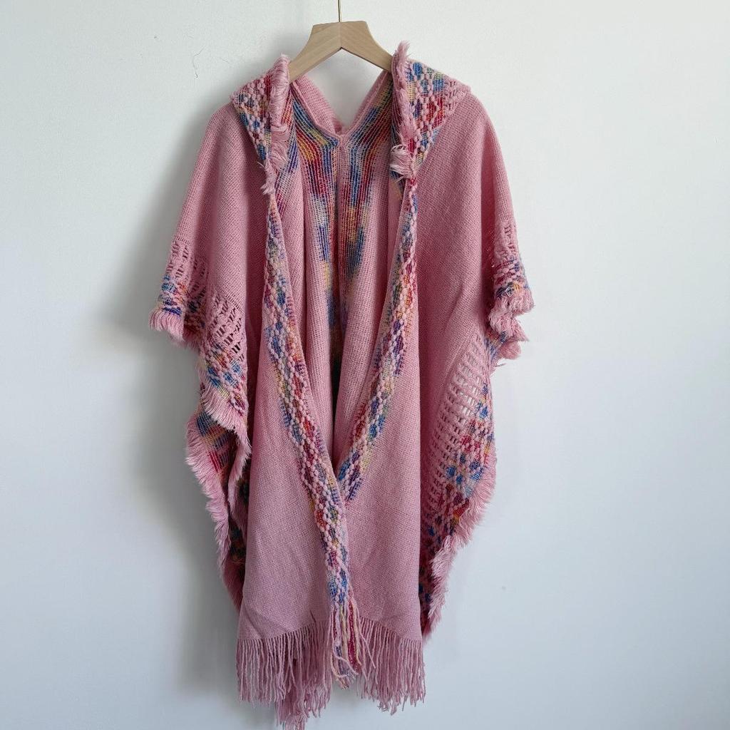 Ethnic Style Hooded Tassel Shawl Cloak – Women's Warm Knitted Cape, 2025 Collection.