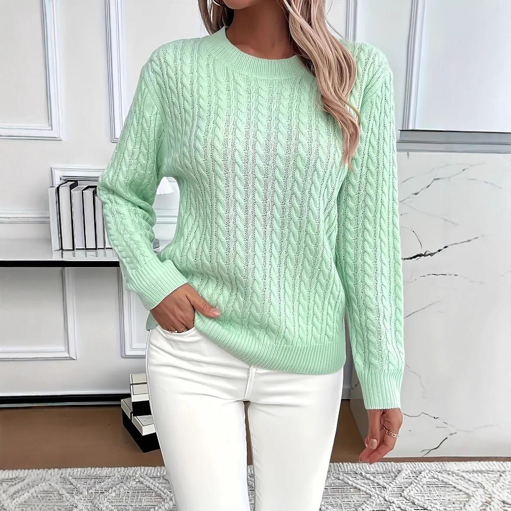 A Versatile and Fashionable Round-neck Sweater for Women In Autumn and Winter