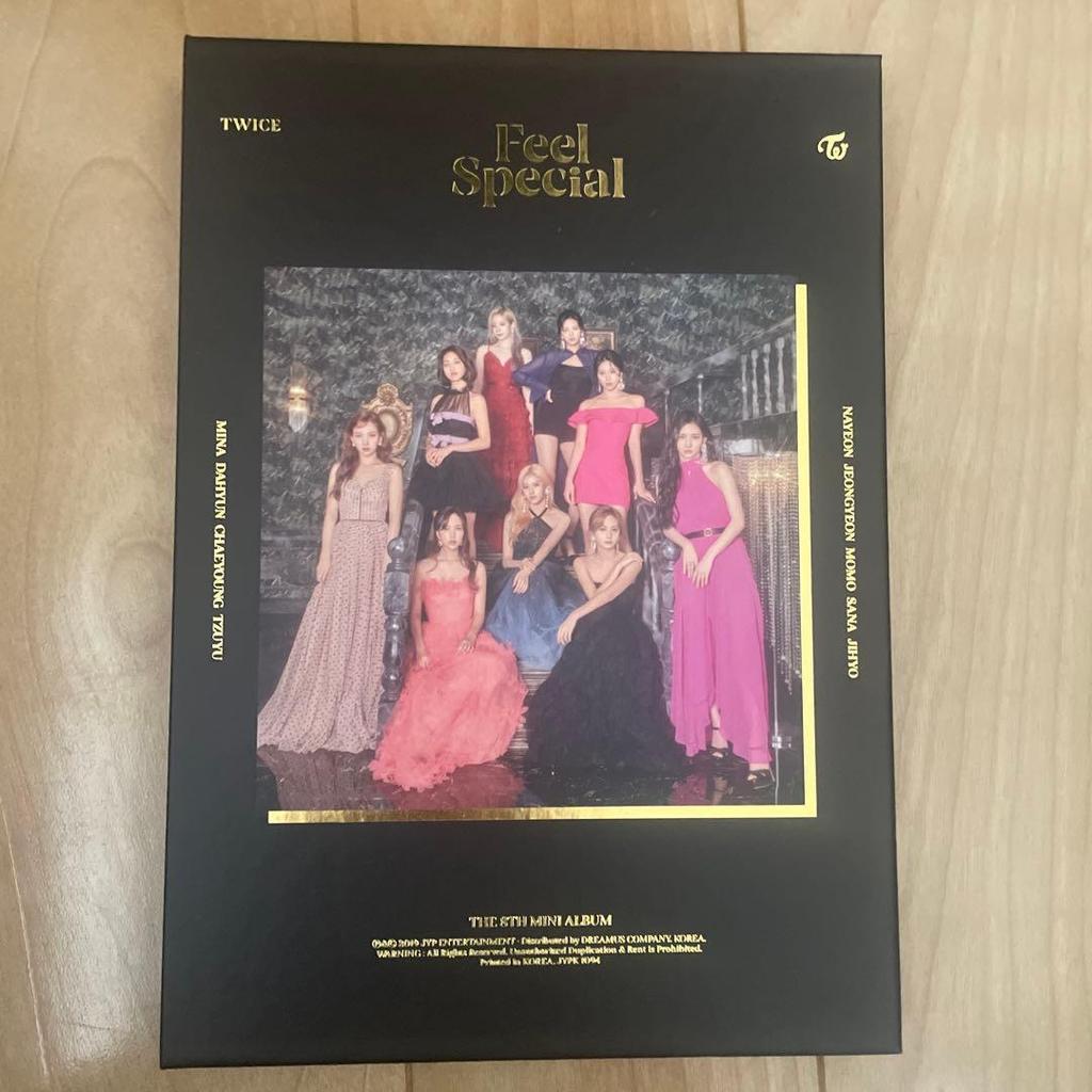 [USED] TWICE Feel Special