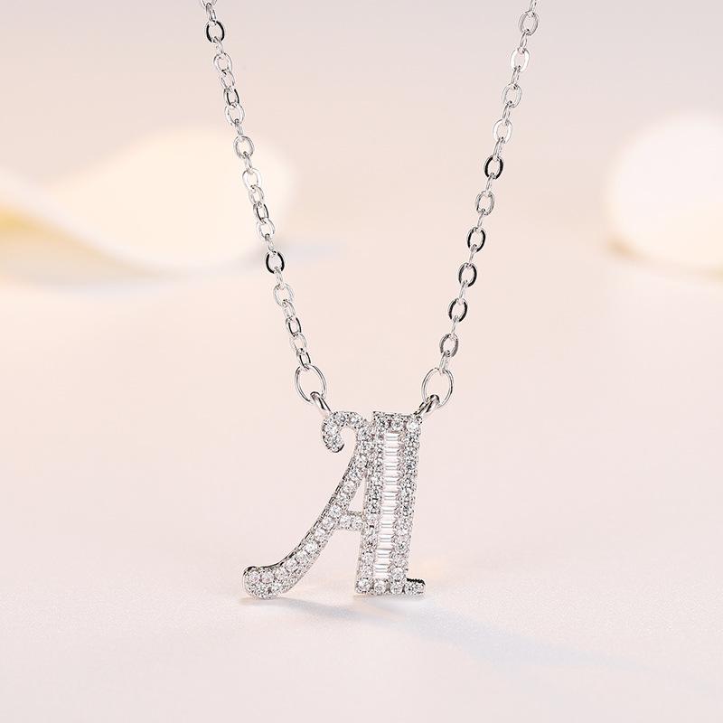 Ожерелье из 26 английских букв [Copper electroplated platinum]