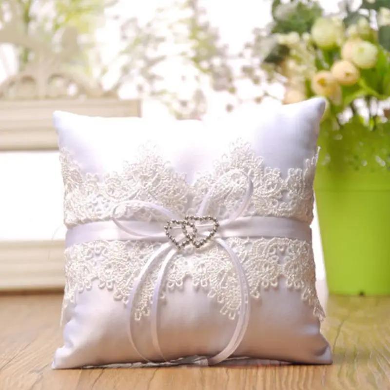 15X15cm Lace Ring Pillow Vintage European Style for Wedding Engagement Decoration Jewelry Rings Cushion Decoration