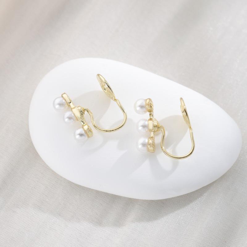 Orecchini Dolci da Fatina Stile Coreano Senza Foro: Design Versatile, Chic e di Alta Gamma per Zampironi.