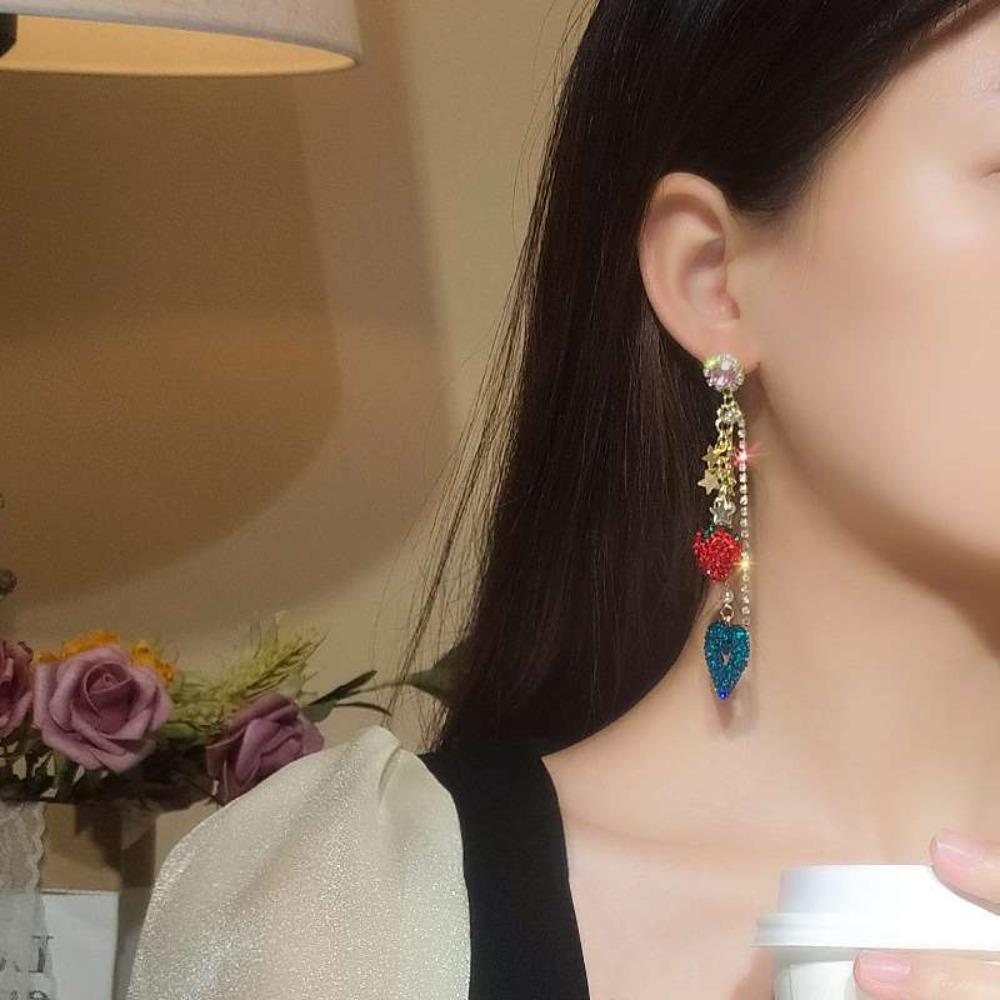 Light Luxury Rhinestone Earrings Women Bohemian Sweet Drop Earrings Strawberry Stud Earrings  Party