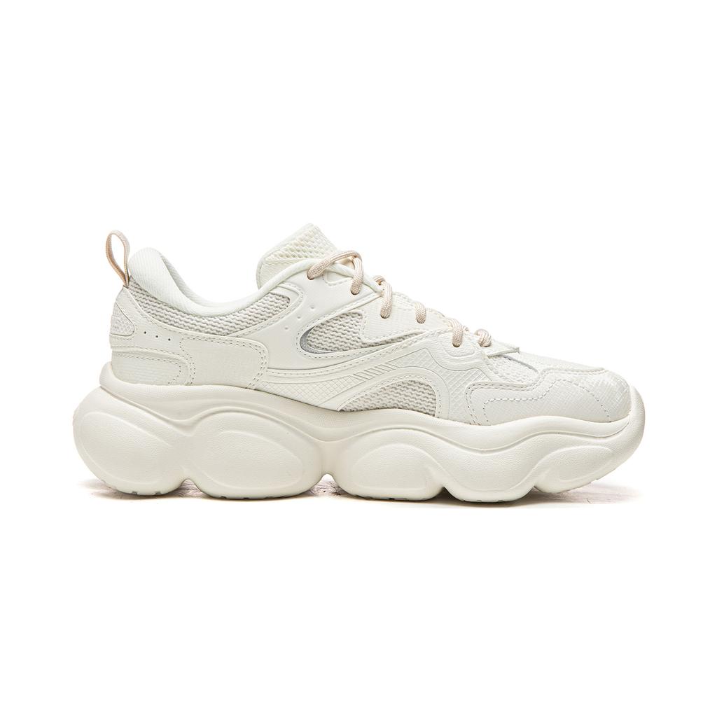 Li Ning Cloud Cushioning Slip Resistant Abrasion Resistant Lightweight Low top Casual Shoes Women's Ivory AGCW104-1