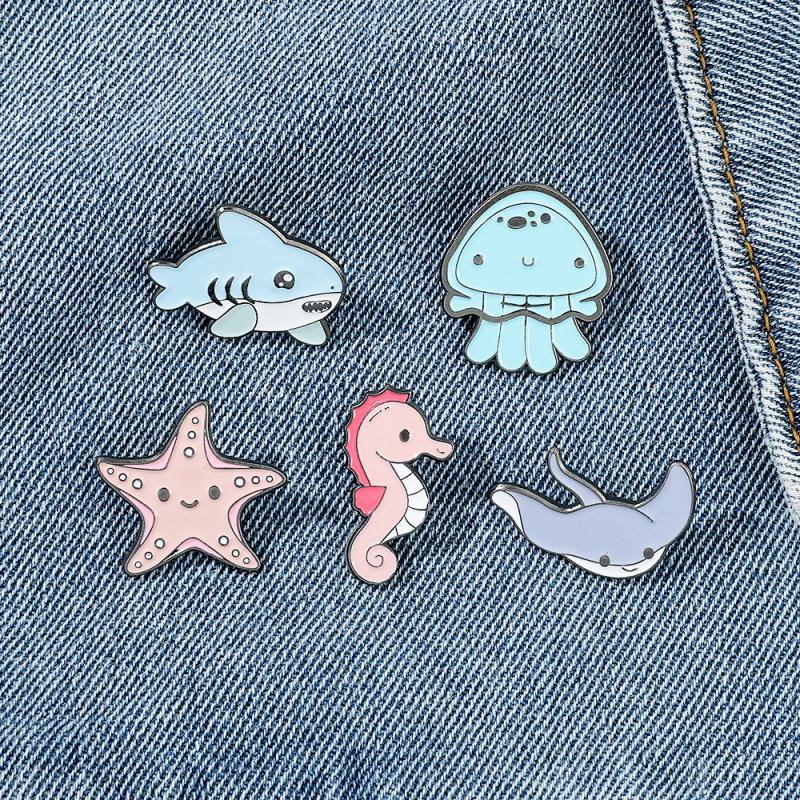 3pcs Cute Cartoon Chibi-Style Marine Creature Metal Pins: Seahorse, Shark, Jellyfish, Starfish Bag Accessories & Brooches