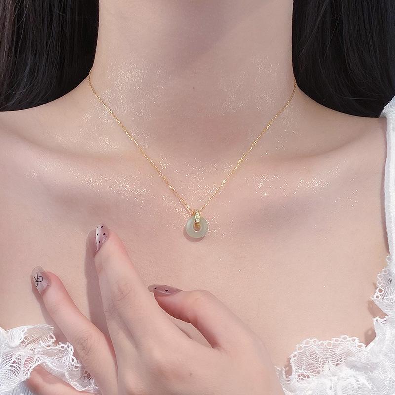 Neue Halskette mit Sicherheitsverschluss aus Hotan-Jade im chinesischen Stil, Damen-Nationalstil, Nischendesign, hochwertige Halskette