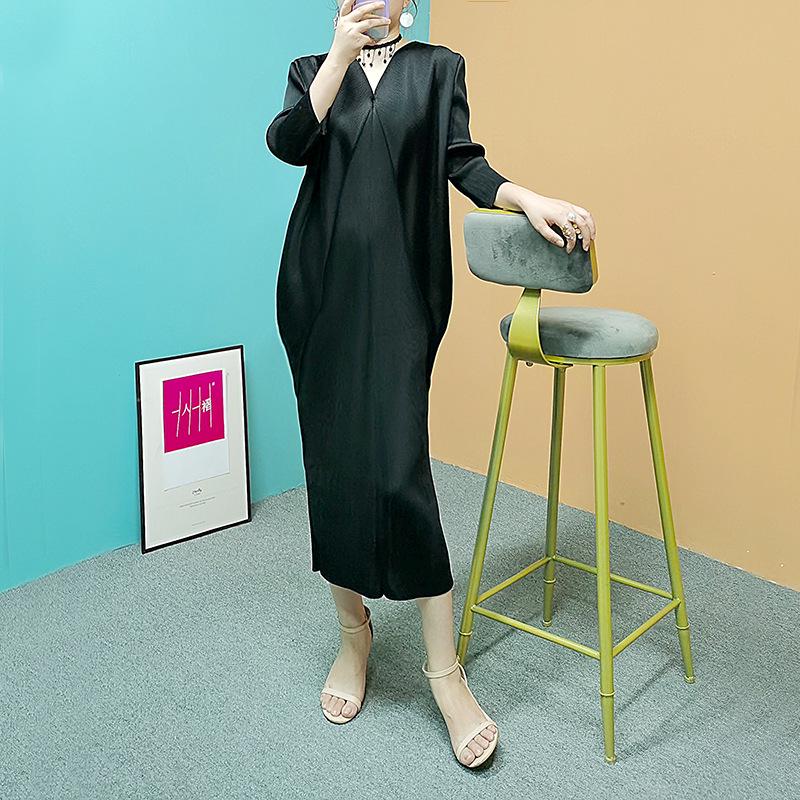 Lingying 6569 Midi plisované šaty Miyake - Dámské oblečení plus size na jaro a podzim 2025, volný střih