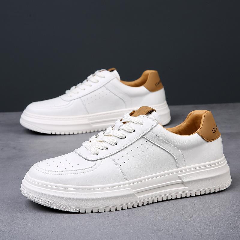 Cowhide little white shoes men's trendy versatile shoes men's 2025 autumn new breathable casual board shoes men's trendy shoes