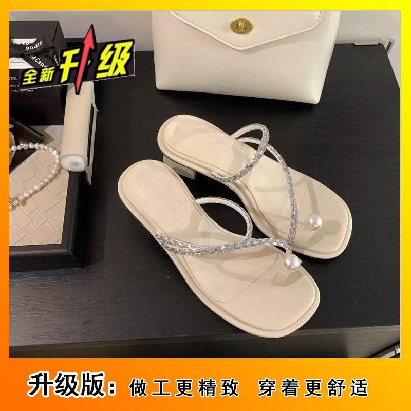 Vintage gentle pearl one-word strap sandals 2025 summer beach shoes outer wear