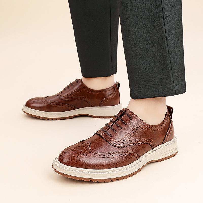 2026 Spring Men's Brogue Shoes: Korean Style, British Trend, Breathable, Formal Leather for Weddings and Business