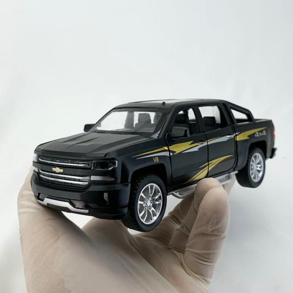 1:32 Chevrolet Silverado SUV Diecast Modell Spielzeugauto