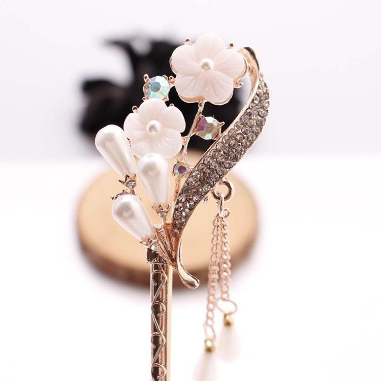 Women's 2026 Spring/Summer Chinese Tassel Alloy Hairpin - Qipao Hair Accessories