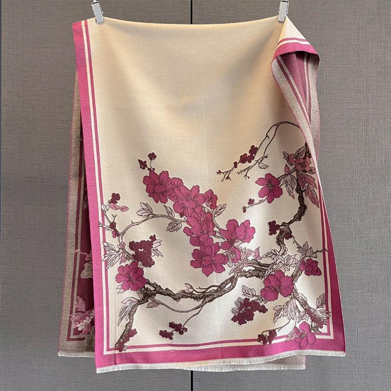 Autumn New Cashmere Tassel Scarf Women's Fashion Age-reducing Jacquard Scarf Warm and Thickened Large Shawl
