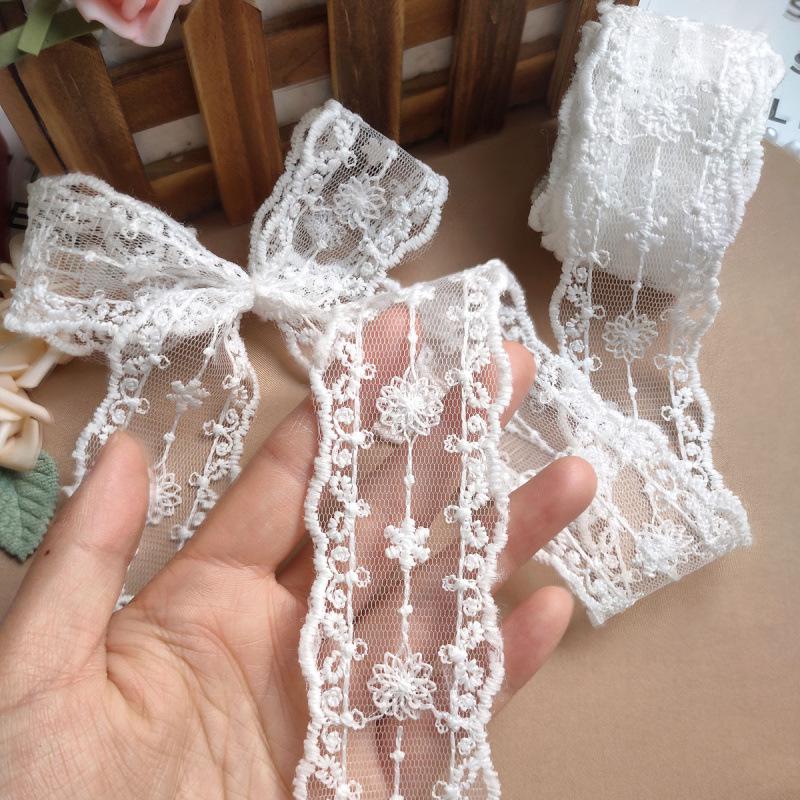 Beige 4cm Embroidered Lace Trim Bow for Hair Accessories, Lolita Ornaments, Bouquet Decoration, Ribbon Craft.