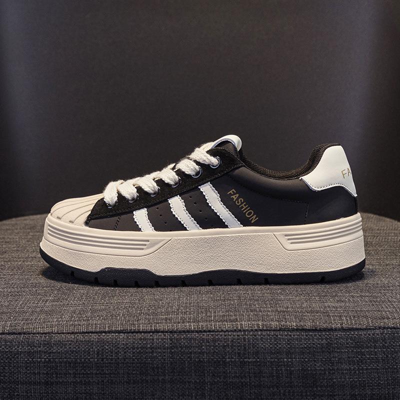 

2025 new shell head little white shoes women s leather platform biscuit shoes four seasons versatile sports and leisure board shoes velvet 40