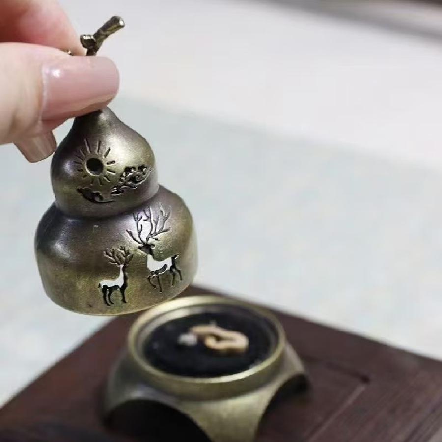 Zen Aromatherapy Stove, Treasure Pot Aromatherapy Stove, Elegant Fragrance Display, Teahouse and Home Decoration