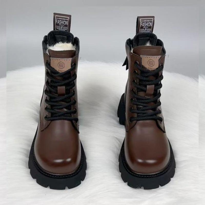 Versatile retro soft leather Martin boots for women's winter new soft leather thick-soled mid-heeled locomotive short boots for women