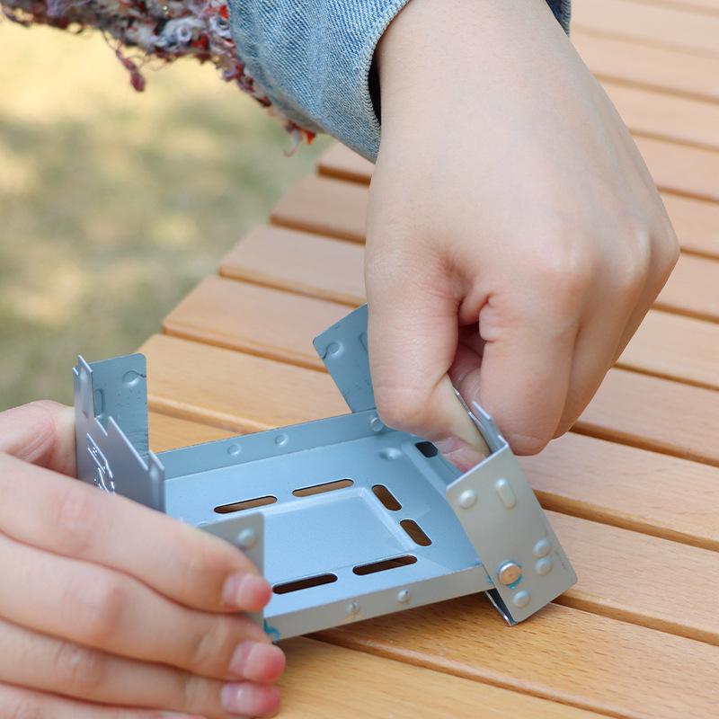 Outdoors Portable Solid Alcohol Fuel Folding Furnace Mini Picnic Burner Galvanized Iron Camping Stove Cooking Camping Equipment