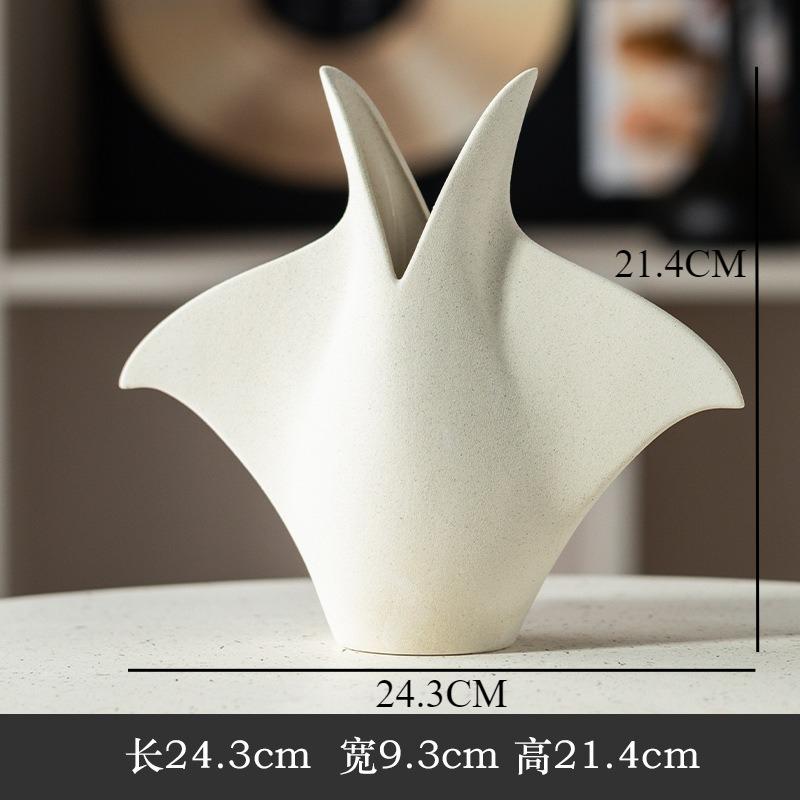 Devil Fish Shaped Ceramic Vase Creative Ornament Desktop Flower Arrangement Hydroponic Vases Dried Flower Vase Decorative Vases