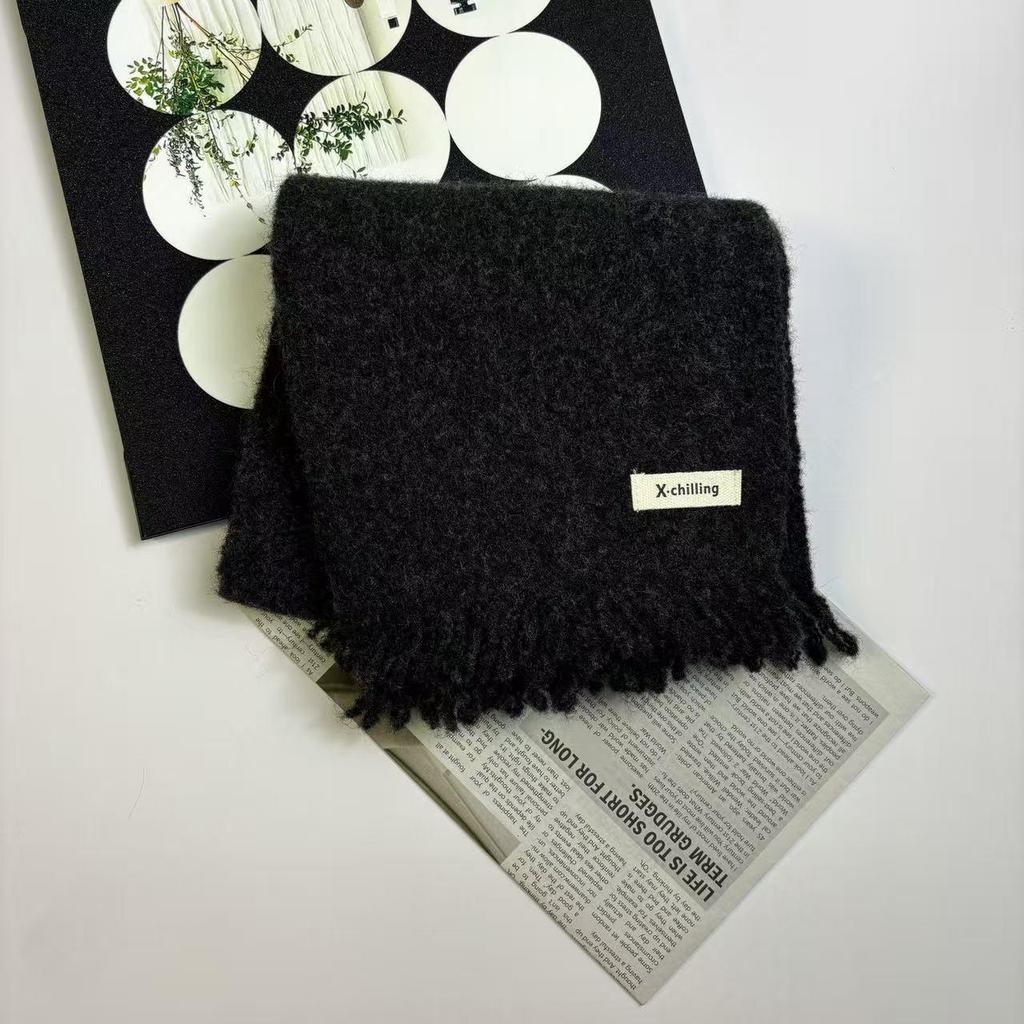 Wełniany Szalik Dzianinowy w Koreańskim Stylu z Frędzlami dla Kobiet – Wszechstronny, Ciepły i Stylowy