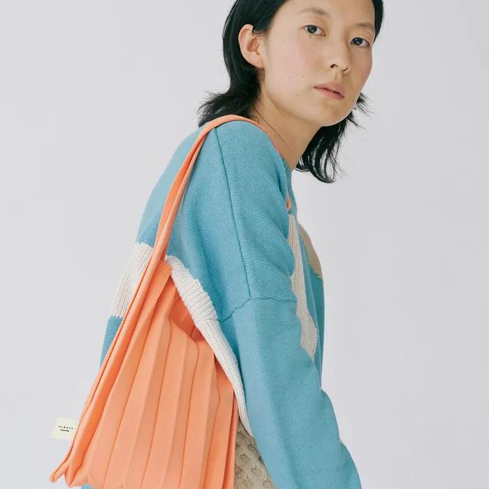 Peach mini shoulder bag