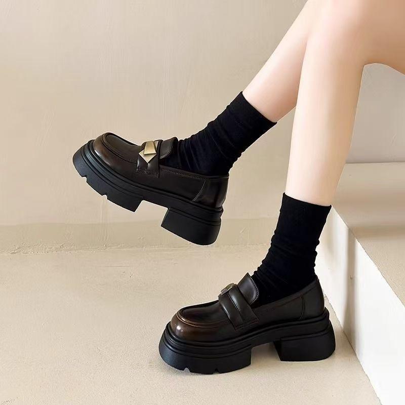 Round Head Platform Single Shoes, One Pedal Small Leather Shoes 2025 Spring and Autumn New Metal Design British Style Women's Loafers