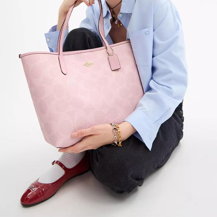 Coach City 33 Classic Logo Tote Bag Women Tote Bags Blush CAL49-IMPO