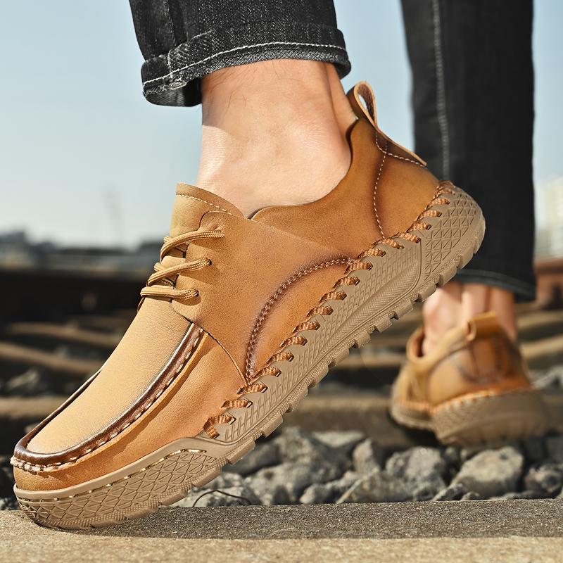 Fashion Brand Hand-stitched Casual Leather Shoe Men Outdoor Light and Non-slip Genuine Leather Walking Hiking Shoe Comfy Driving Loafers