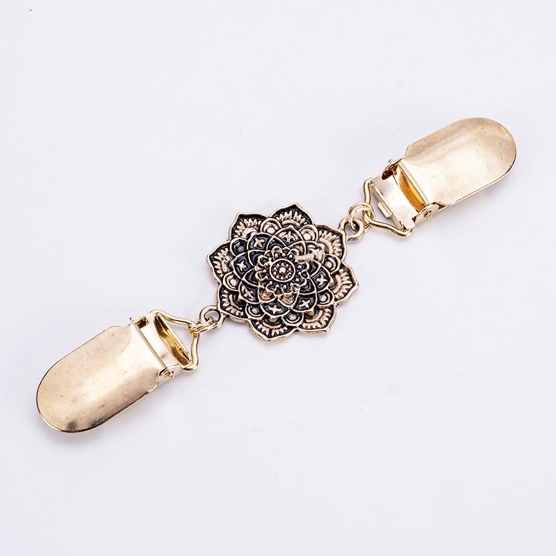 Retro spona na šál: Evropsko-americká brož na svetr a šátek s diamantovým akcentem - Slitinový doplněk proti odhalení