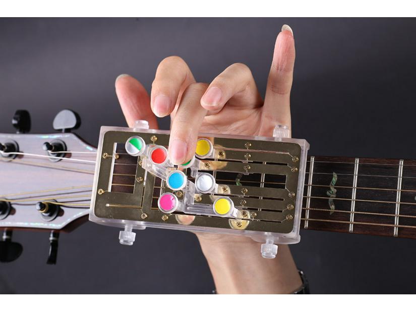 One-Key Guitar Chord Practice Device for Finger Strengthening On Wooden Folk Guitar