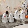 Lysende Spøkelsesdekorasjon Halloween Spøkelseslys Skummel Spøkelsesbordpynt Hengende Ornament for Bord Peishylle Skap Skrivebordsutstilling