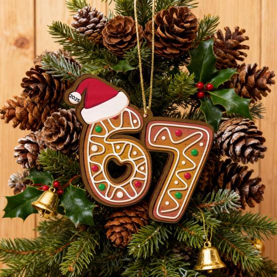 Weihnachtsanhänger Acryl Lebkuchen Zahl 67 Anhänger mit Hut Festliche Weihnachtsbaumdekoration Weihnachtsgeschenk