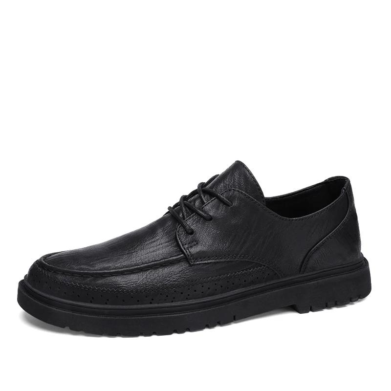 Classic Black Leather Casual Shoe with Men Textured Upper and Lace Up Design Low Cut Ankle Business Casual Style Jeans Companion