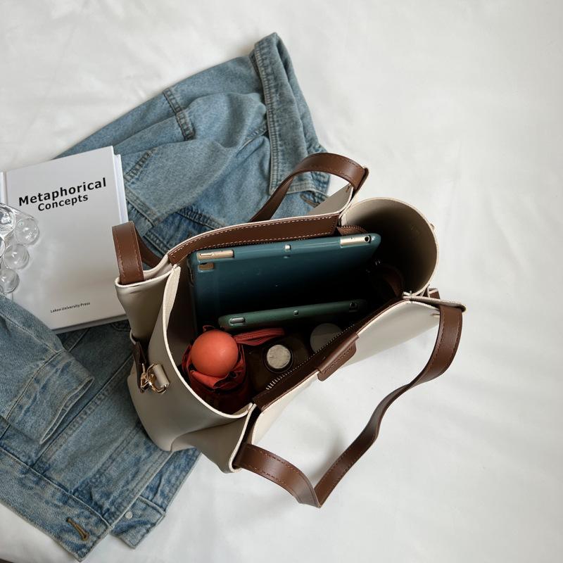 Large-capacity bag women's bag new high-texture autumn and winter fashion messenger bag one-shoulder portable tote bag