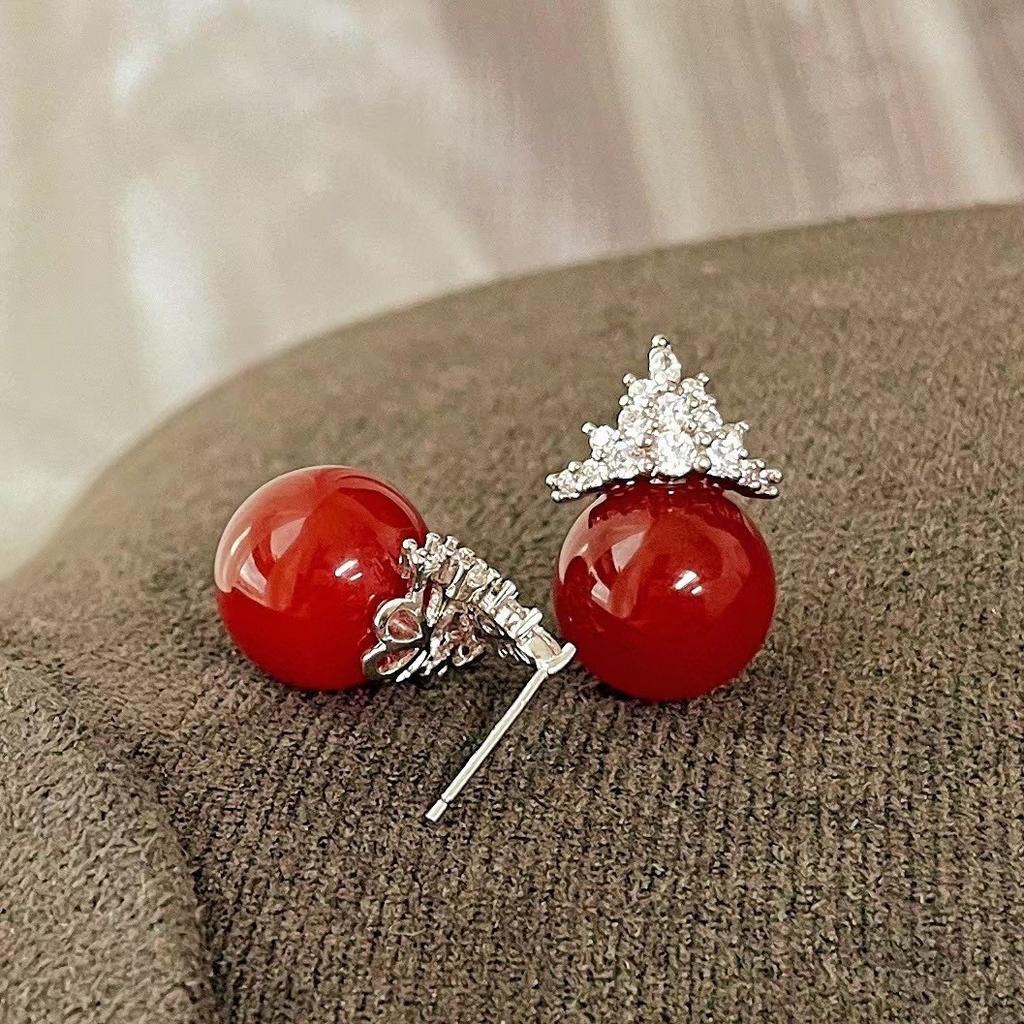 Retro New Year'S Red Positive Red Natural Ice-Through Glass Chalcedony Agate Ice Queen Stud Earrings