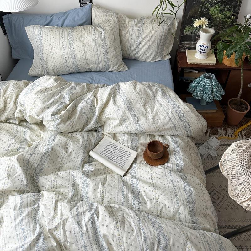 French Style Retro Printed Bedding Rural Style Duvet Cover Solid Color Dust-proof and Easy To Clean Mattress Protective Covers Envelope Pillowcase