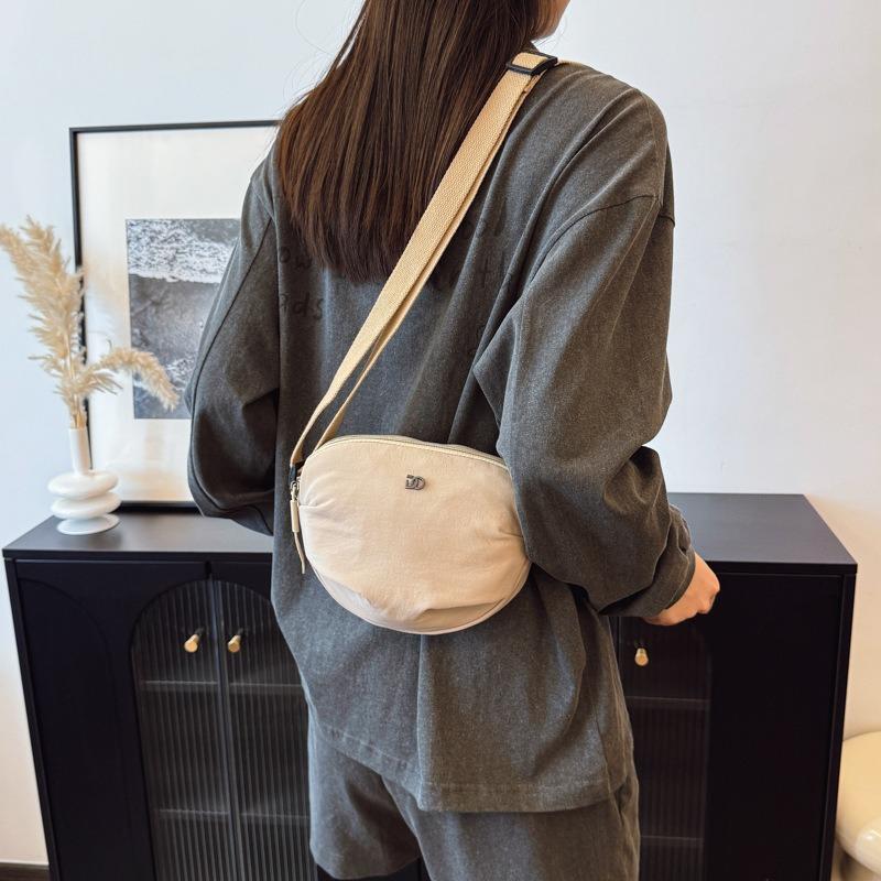 Niche design bag women's summer new fashion versatile casual cloth bag shoulder crossbody saddle bag