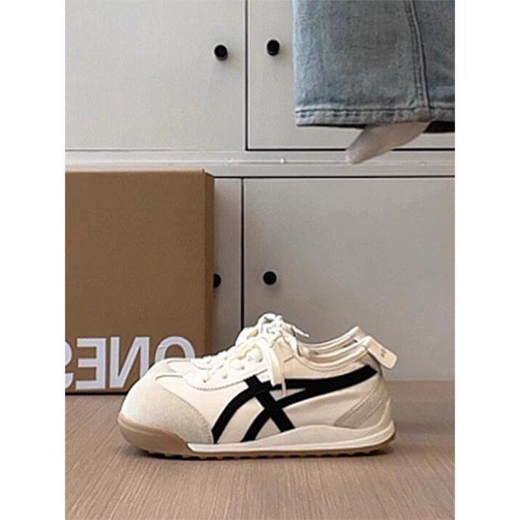 

Platform shoes women s new spring retro soft-soled Forrest Gump shoes versatile casual board shoes sports shoes 35