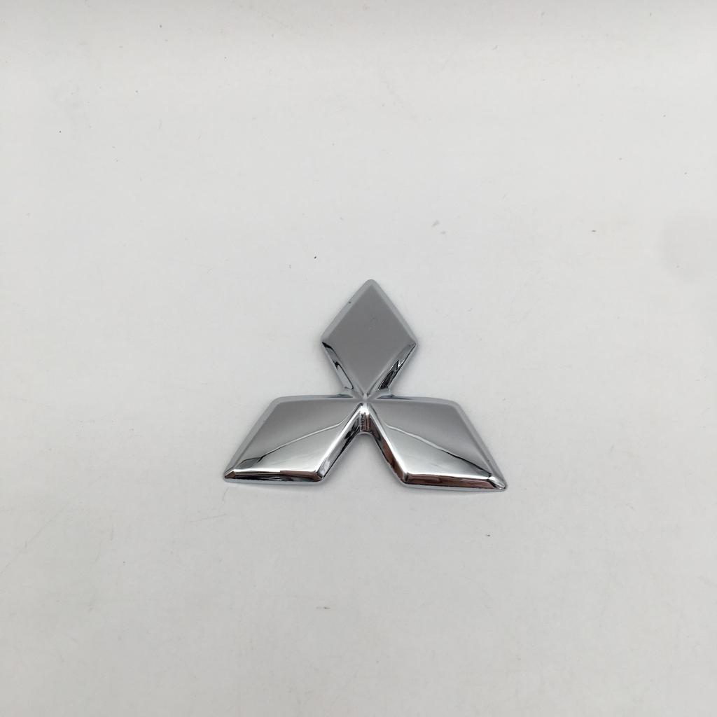1 Stück ABS Beeinflusst nicht 47 mm für Mitsubishi Auto Emblem Lenkrad Mittelplakette Lenkaufkleber Abziehbild Styling Auto Zubehör