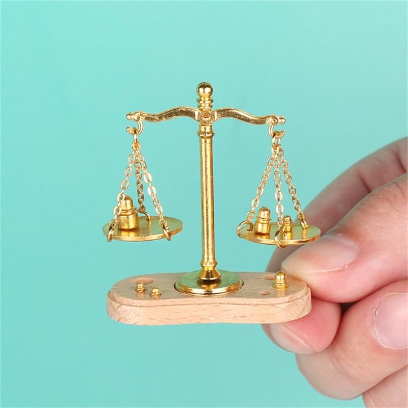 Educational Miniature Scale Toy for 1/12 Scale Doll House Antique Balance Scale Model Figure for Kids Pretend Play Game
